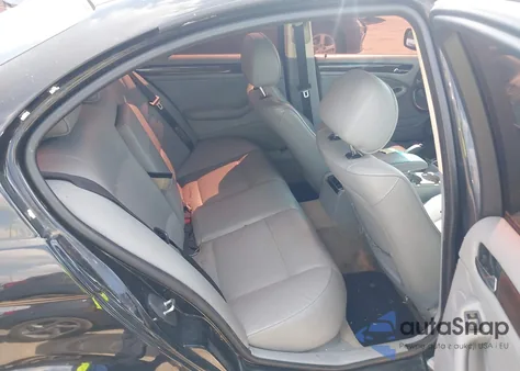 2004 BMW 325I из США, поврежденный, VIN WBAEV33434KR27072